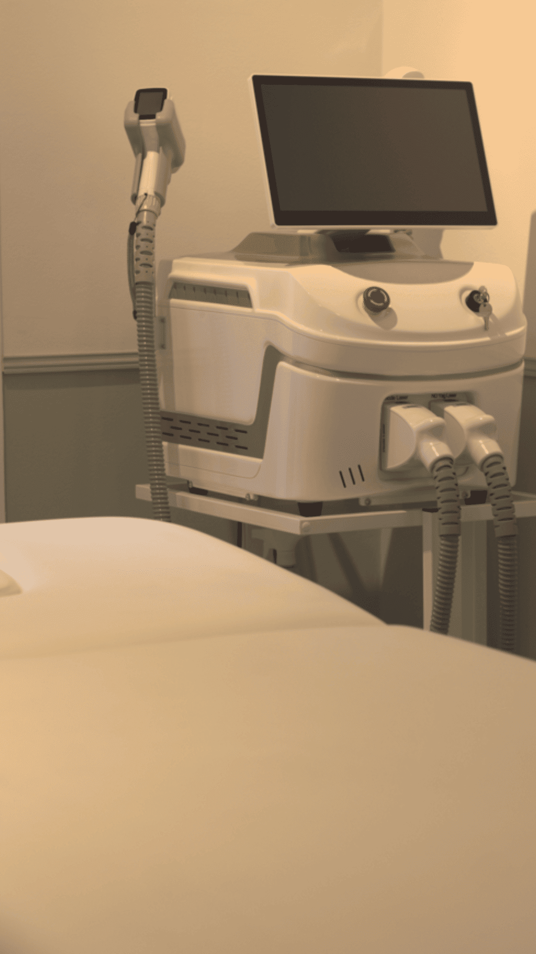 Equipamento da sala de tratamento da All Clinique